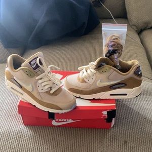 I have to many in my closet that I don’t wear.